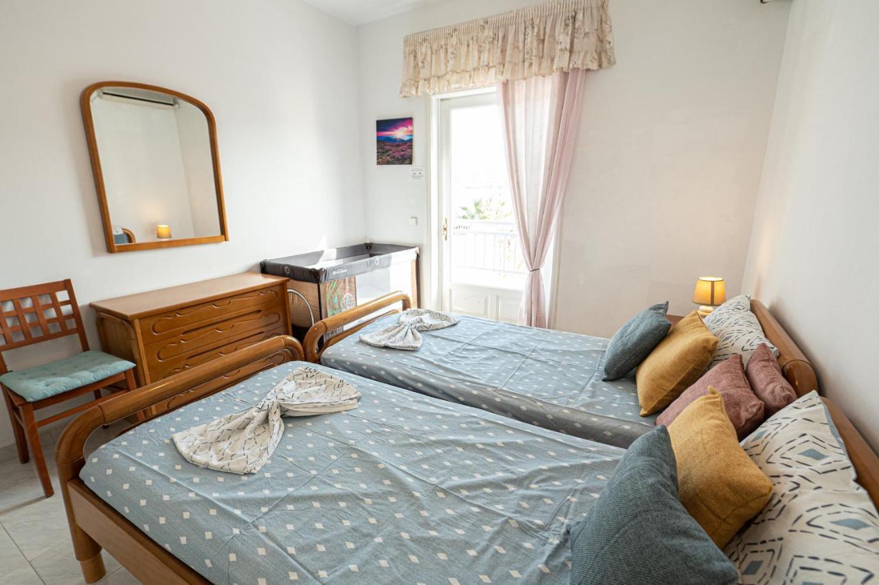 הוילה Poros Town Rigos House At Askeli Beach, Poros Island מראה חיצוני תמונה